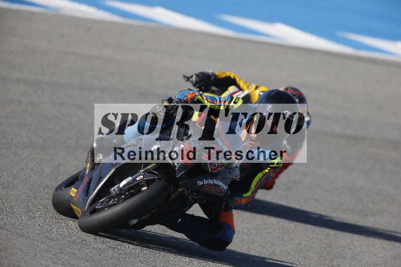 /Archiv-2024/02 29.01.-02.02.2024 Moto Center Thun Jerez/Gruppe schwarz-black/38